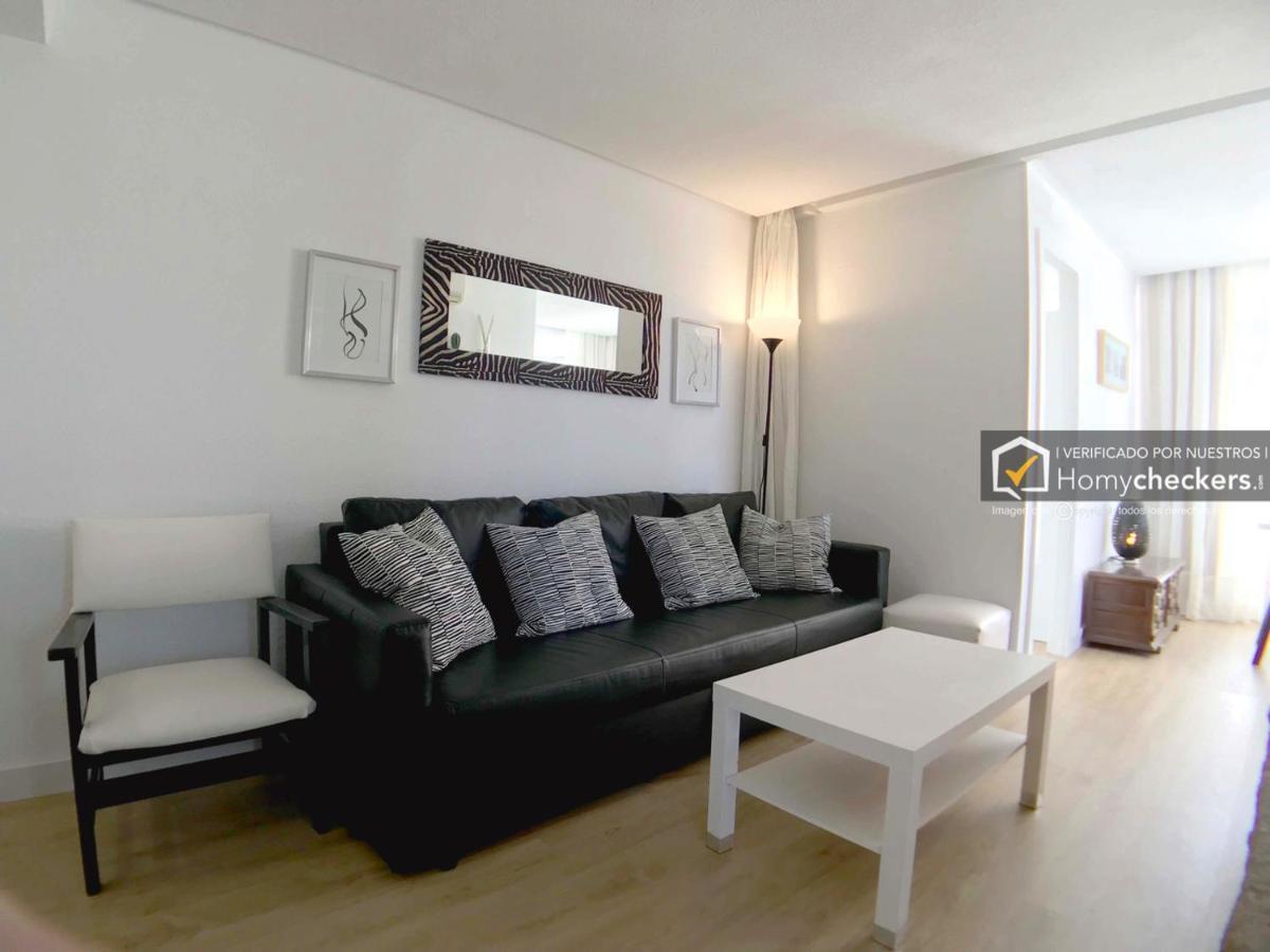 Cozy Apartamento Centro Torremolinos Exterior photo